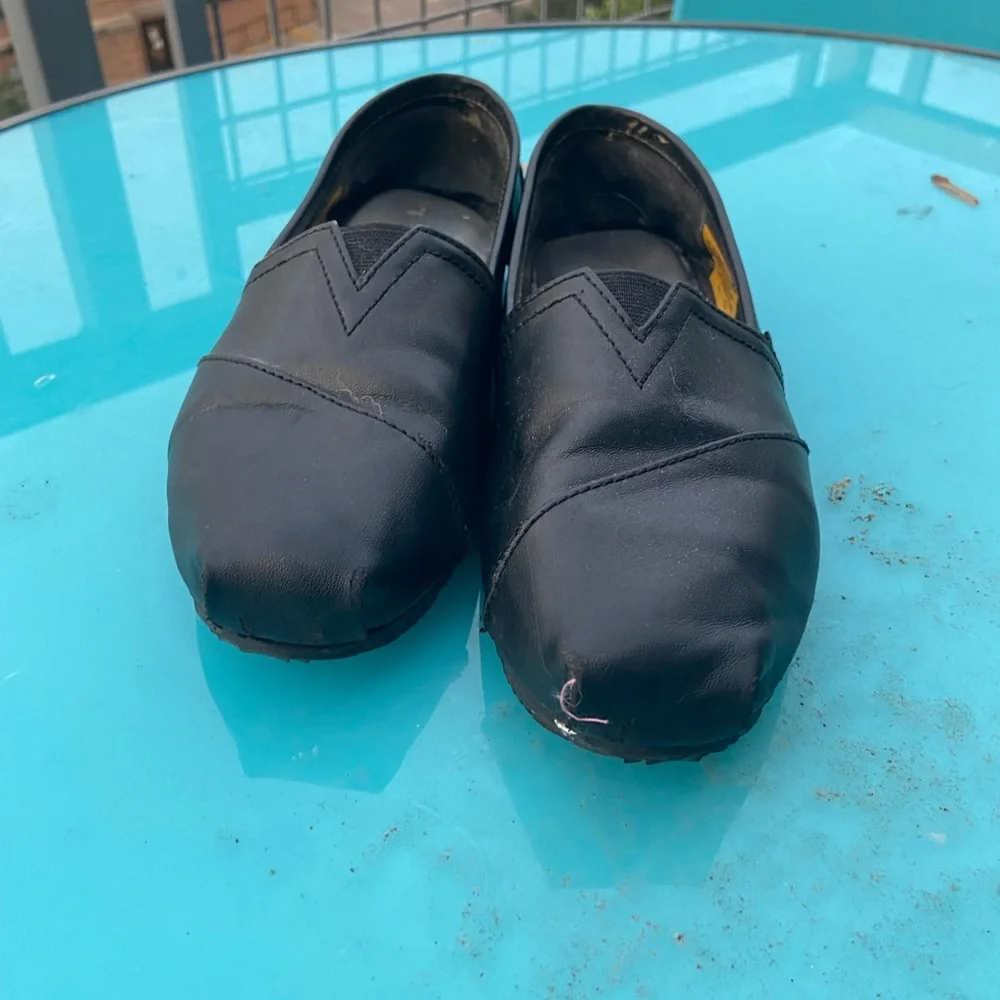 Skechers Black Slip-On Loafers: USED/PRE-OWNED/WELL WORN/OLD - Picture 7 of 12